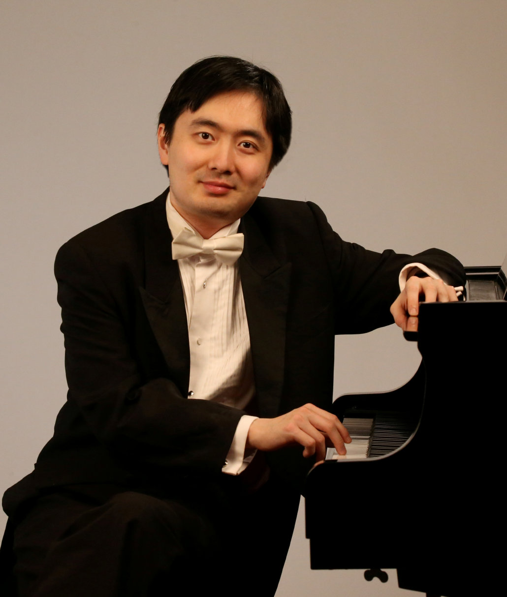 Sheng Cai, piano